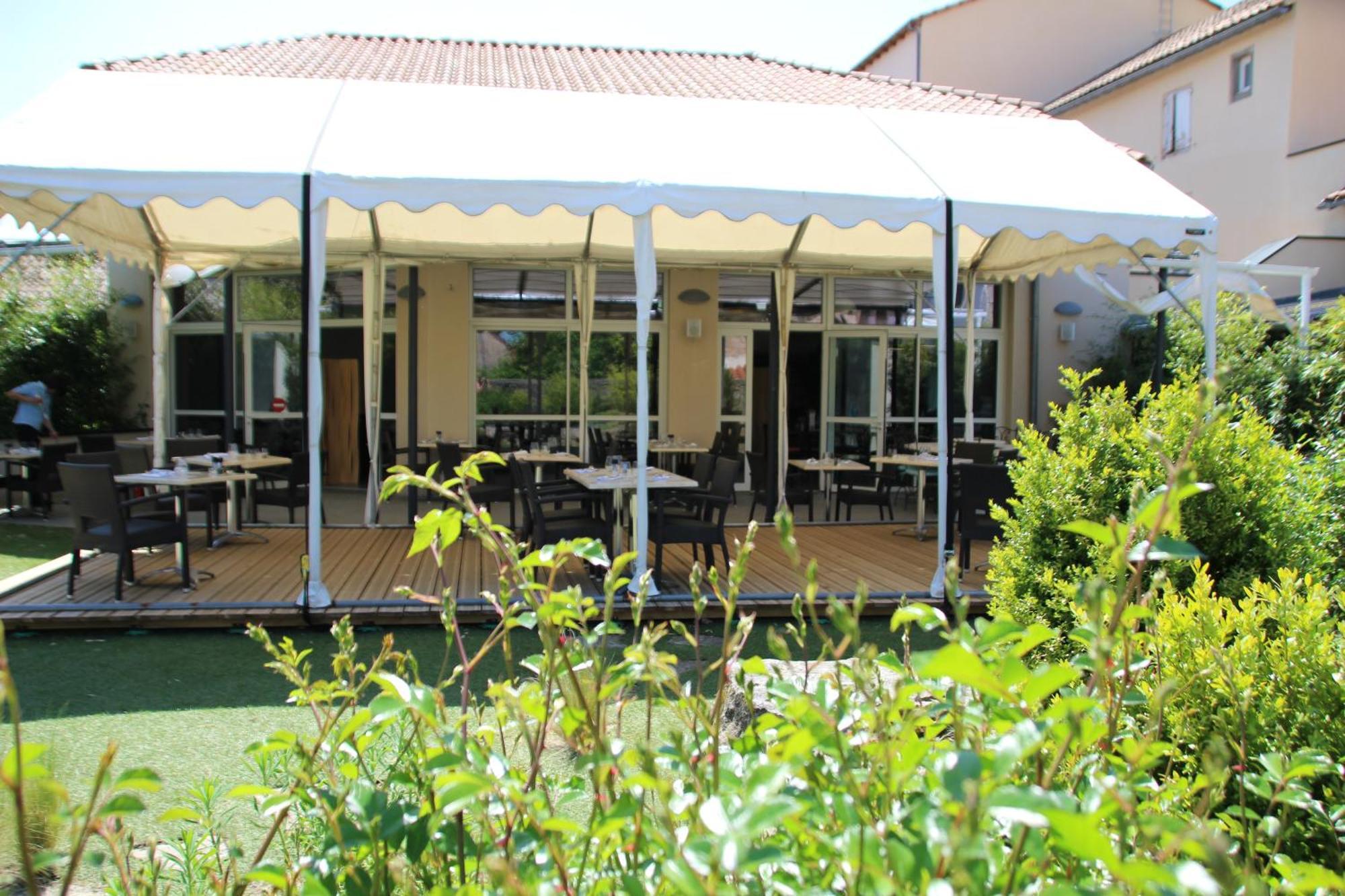 Hotel De La Poste La Cavalerie Luaran gambar
